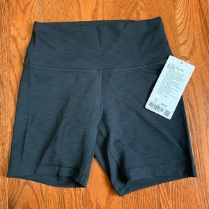 Lululemon Wunder Under Train High-Rise Short 6”